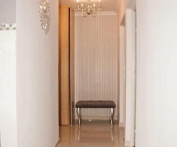 Double Sapphire Time Łódź