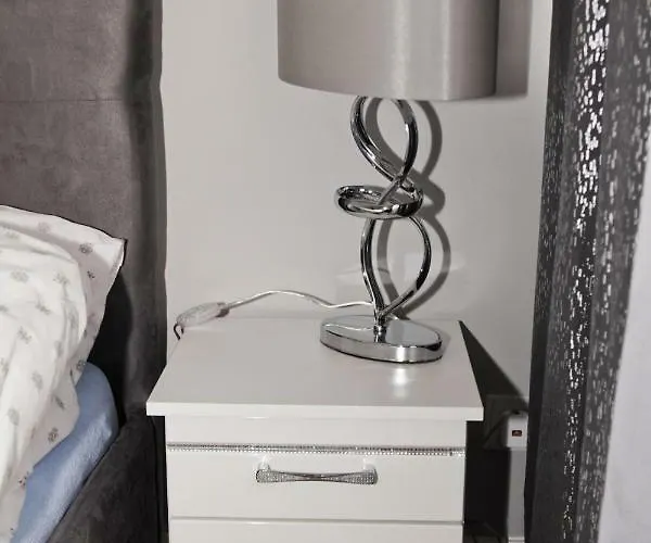 Double Sapphire Time Apartman Łódź